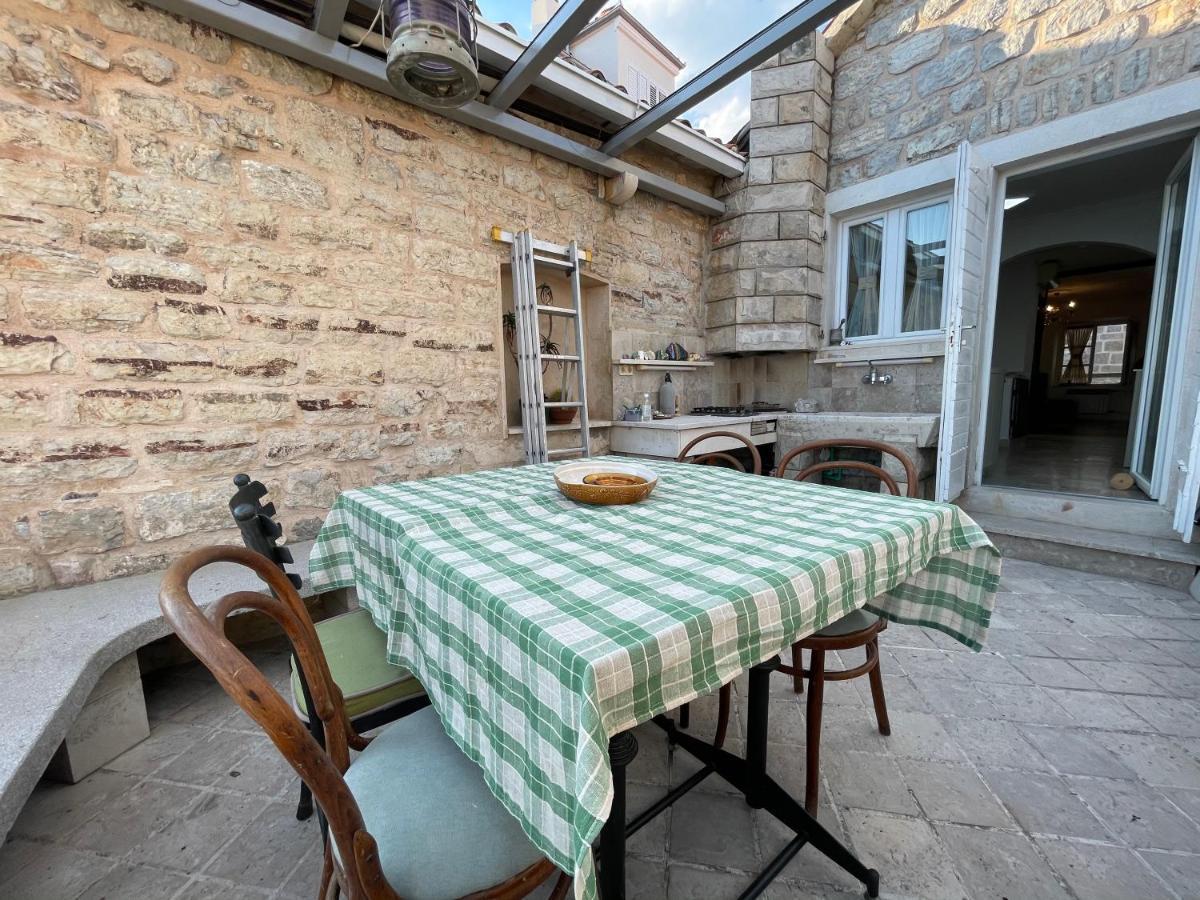 Budva Old Town Beach House Villa Exteriör bild